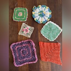 Vintage Pot Holders/Doilies